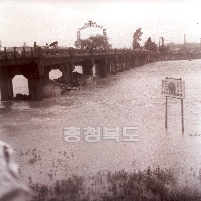 수해 서문교(1958년) 의 사진