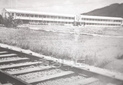 우암초등학교 1966 사진