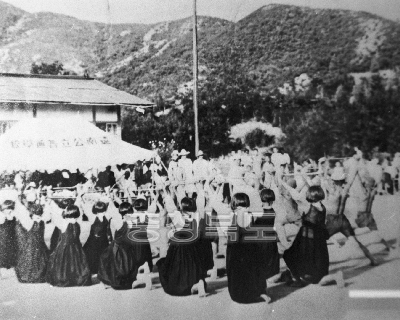 조촌국민학교 운동회때의어린이봉체조운동1955 사진