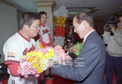 한화 이글스 한국 시리즈 우승 축하연 의 사진