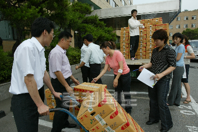 공보관실 자매결연 괴산 감자 판매 의 사진