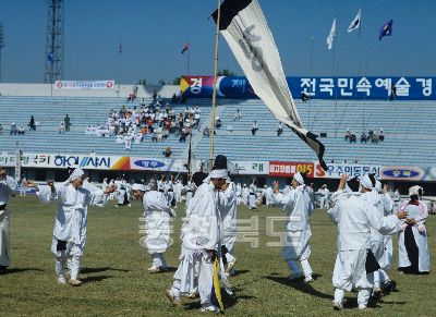 제34회 전국민속예술경연대회 산디마을탑제(대전) 의 사진