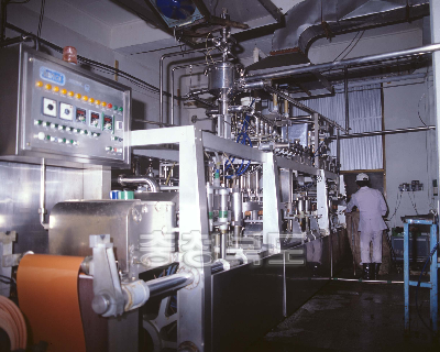 서주우유 생산라인 전경 의 사진