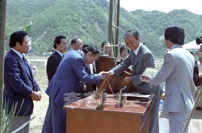 수해복구 종합시상식 의 사진