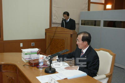 충북 개발 연구원 정기 이사회 사진