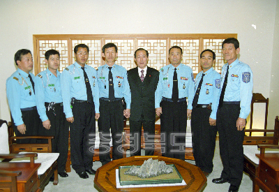 김록배 청주동부 모범운전자 회장방문 사진