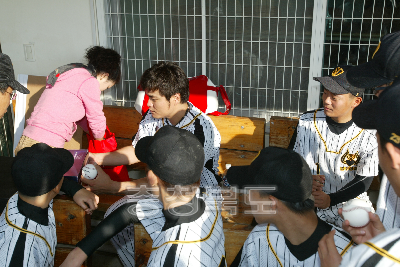 추신수 “천하무적야구단”과 성심학교 야구단 방문격려 의 사진