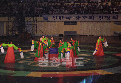 전국 민속예술경연대회 동래고무 사진