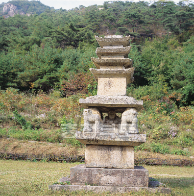 빈신사자탑 의 사진