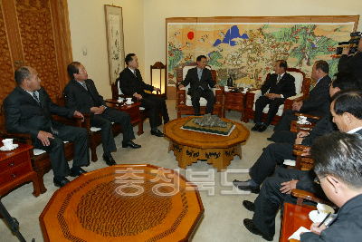 김형오 한나라당 사무총장 접견 의 사진