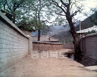 단양군 단양면 북상리 마을안길 및 담장 정비 사진