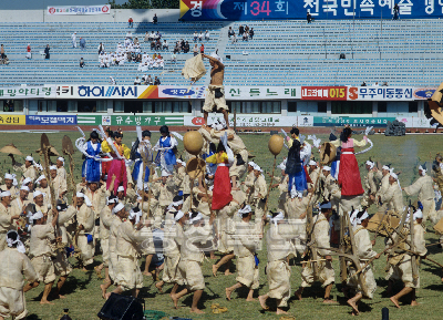 제34회 전국민속 예술 경연대회 결성농요(충남) 의 사진