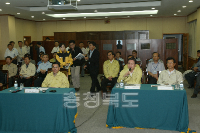 추병직 건교부장관과 충주댐 방류현장 방문 의 사진