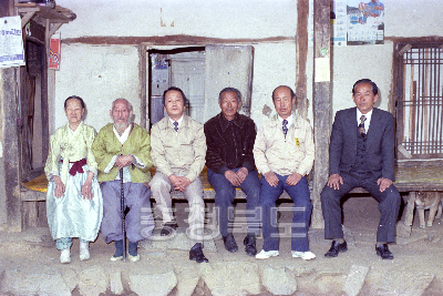 지사 새마을 시찰 의 사진