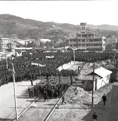 반공궐기대회(1960년) 사진