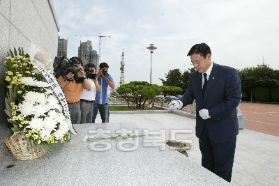 6.25기념 충혼탑 참배 의 사진