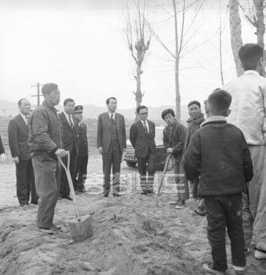 정해식 지사 손병희 선생 묘소 참배 및 3.1절 기념식 의 사진
