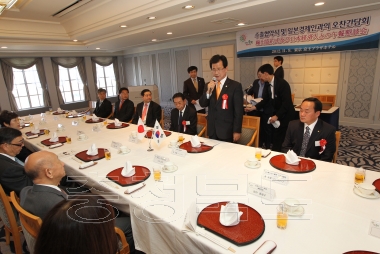 일본경제인과 수출협약 MOU체결 의 사진