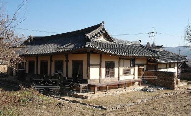 청원군 문화관광 사진 유계화 가옥 의 사진