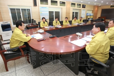 북한로켓발사 관련 긴급회의 의 사진