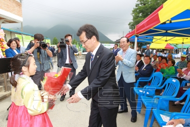 충북 이동식 농업종합병원 개소식 의 사진