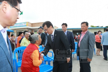 충북 이동식 농업종합병원 개소식 의 사진