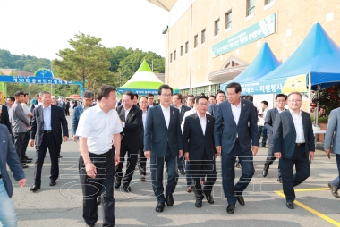 제13회 충북우수시장박람회 격려 방문 의 사진