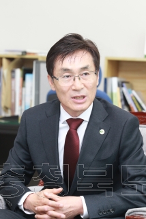 제12대 이장섭 정무부지사 기자실방문 의 사진