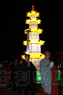 부처님 오신 날 봉축탑 전등식 의 사진