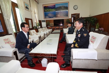 충북지방경찰청장 부임 인사 의 사진