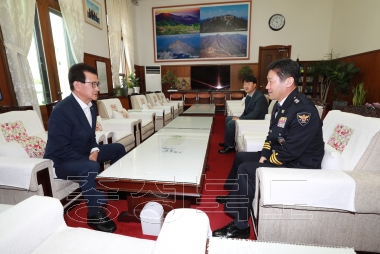 충북지방경찰청장 부임 인사 의 사진