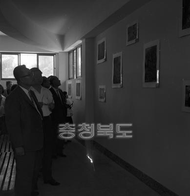 서울신문사 주최 파스텔화 시상식 의 사진