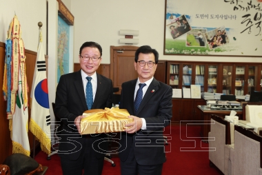 농협중앙회 충북지역본부장 이임인사 의 사진