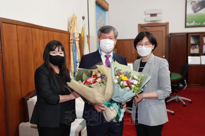 2021년 상반기 명예퇴임 및 공로연수 이임 신고 의 사진