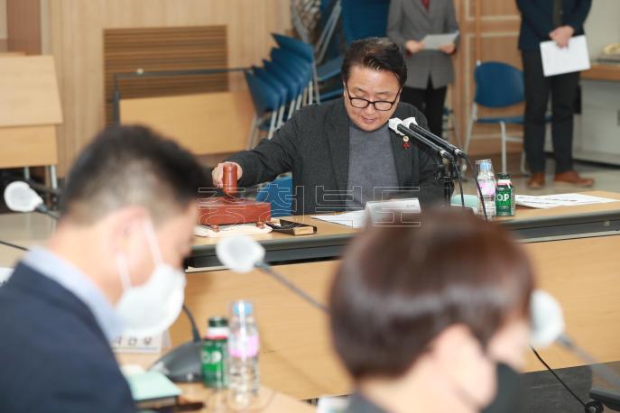 2022년 충청북도노사민정협의회 제2차 본회의 의 사진