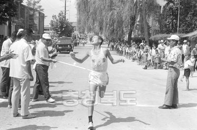 광복절 기념 마라톤 대회 의 사진