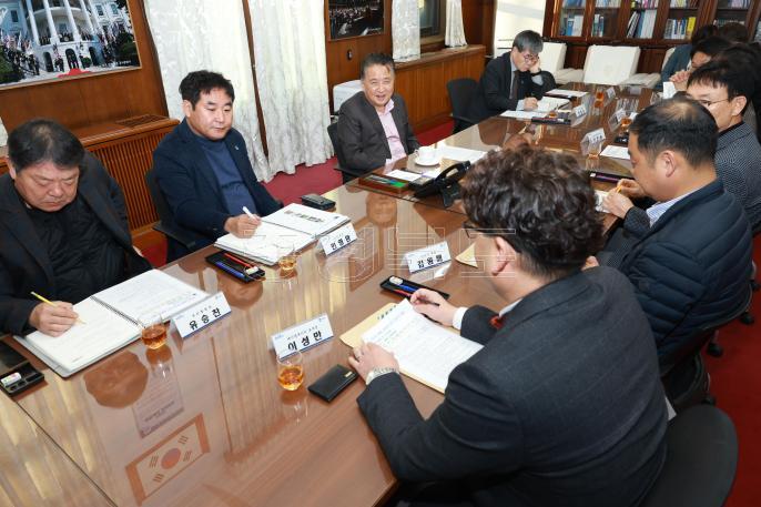 못난이김치 사업단 점검회의 의 사진