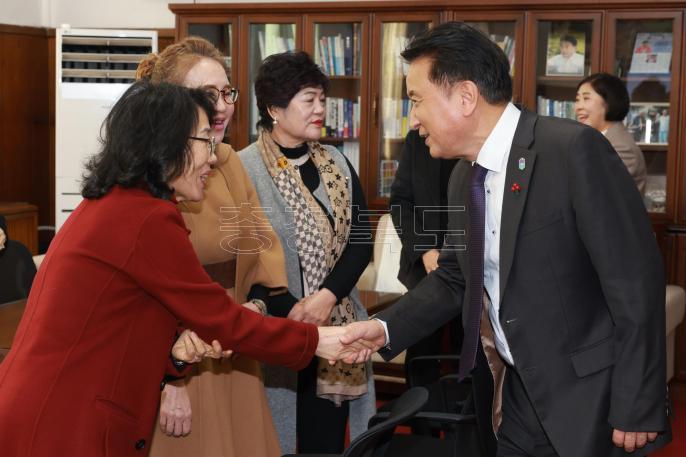 제26대 충북여성단체협의회 임원진 간담회 의 사진