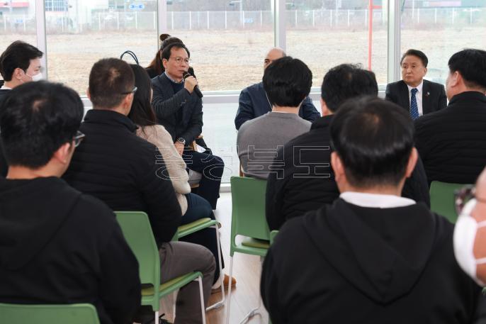 이차전지 기업 방문 및 간담회 의 사진