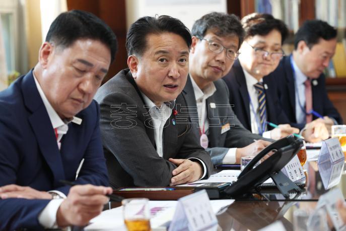 20241024 - 국악계 핵심 인사 초청 간담회(여는마당 도지사) 사진