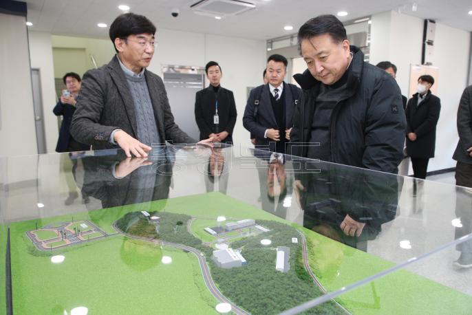 20250114 - 자율주행차 기술현장 방문(오창 도지사) 사진