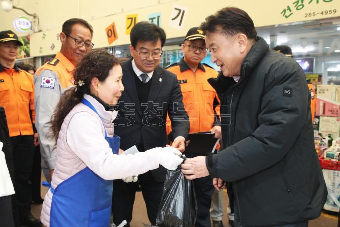 20250123 - 설 맞이 장보기(사창시장 도지사) 사진