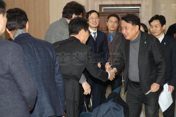 20250226 - 중앙 - 지역 라이즈위원회 현장간담회(대회의실 도지사) 사진