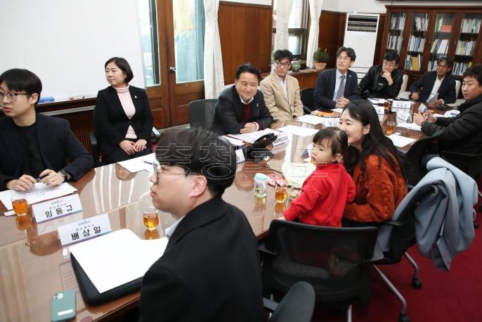 20250319 - 영상자서전 청년 영상제작자 정책협의회(여는마당 도지사) 사진