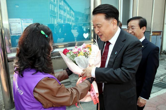 20250403 - 일하는 밥퍼 현장 방문(단양 평동2리 경로당 도지사) 사진