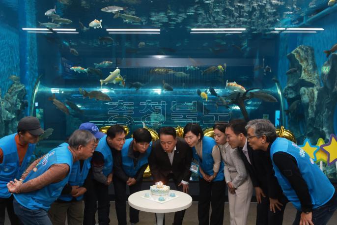 20251119 - 충북아쿠아리움 누적 관람객 50만명 돌파 기념행사(충북아쿠아리움) 의 사진