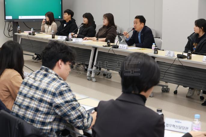 20251226 - 도정혁신 연구모임 '끌어올림' 브라운백 미팅(워크숍룸1) 의 사진