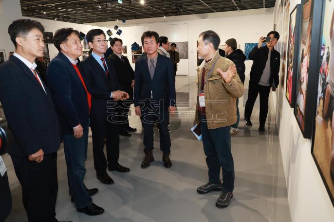 20260307 - 충북갤러리 청주오스코관 개관식(오스코, 도지사) 의 사진