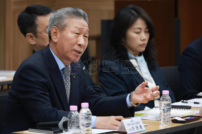 20260325 - 중동사태 관련 3차 대응회의(충북연구원, 경제) 의 사진