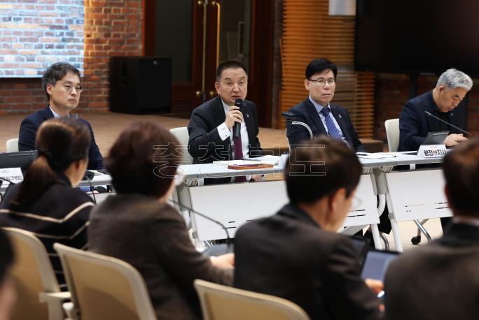20260406 - 월간확대간부회의(대회의실 도지사) 의 사진